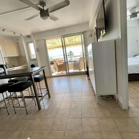 Superbe Apt 2P Front De Mer Pour 4 Pers Avec Terrasse - Cavalaire-Sur-Mer - Fr-1-226B-162 Dış mekan fotoğraf